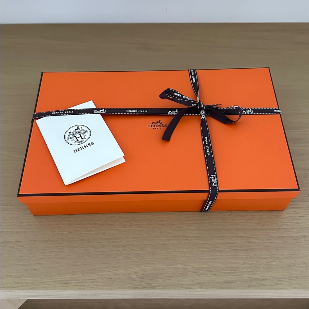Hermes Box Ribbon and Receipt Holder